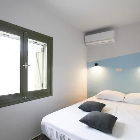 הוילה Aegina La Piccola Casa מראה חיצוני תמונה